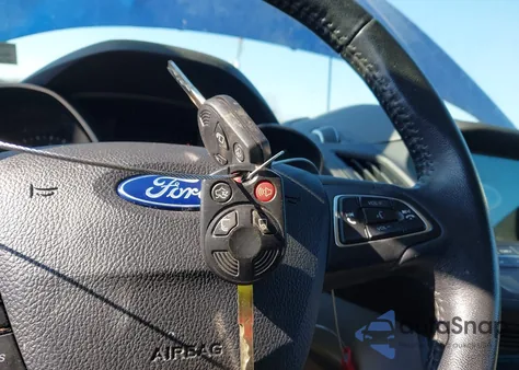 2018 Ford Escape Sel z USA, uszkodzony, nr VIN 1FMCU9HD8JUB98295